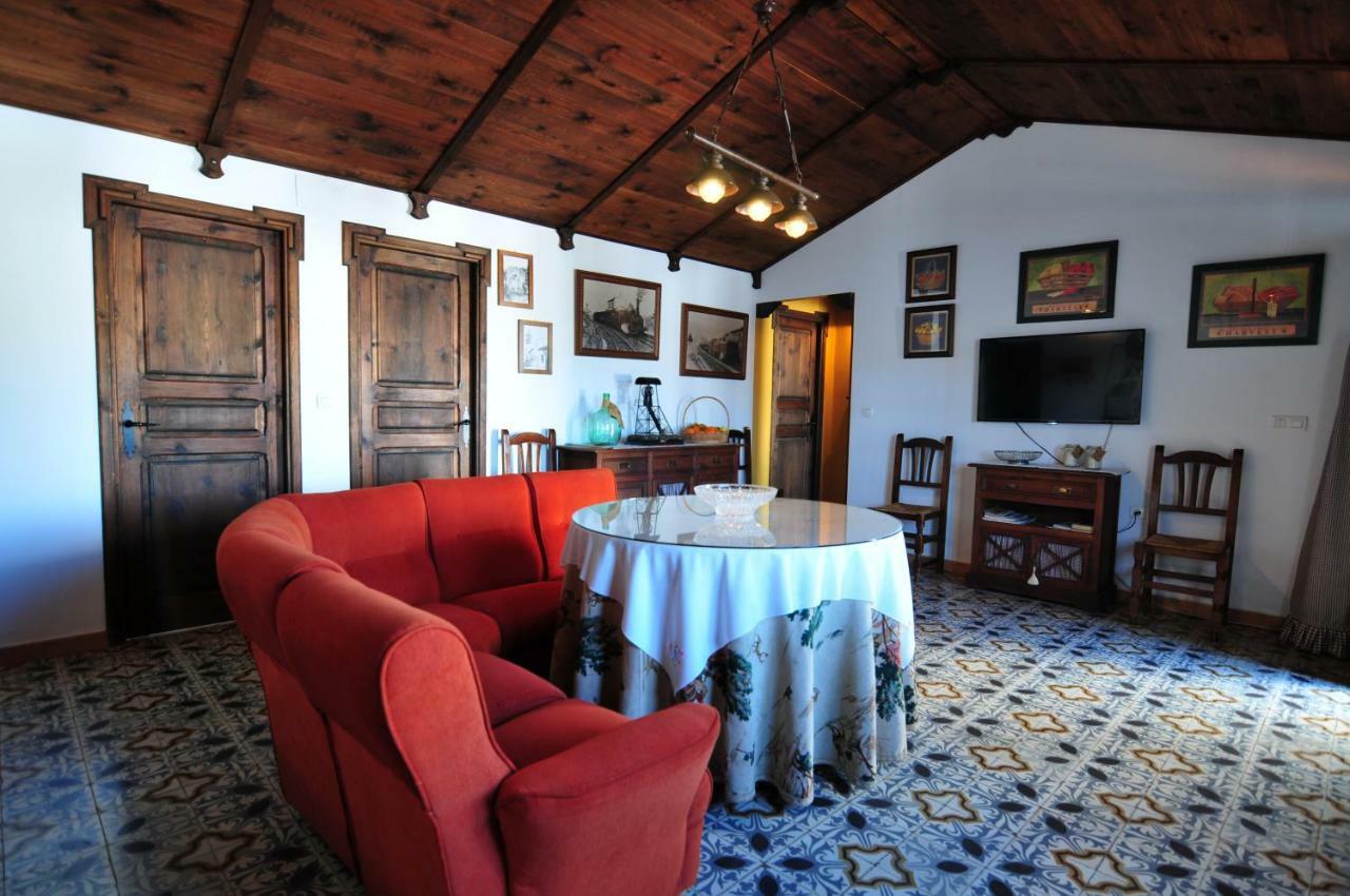 El Romerito Guest House Zalamea la Real Exterior foto